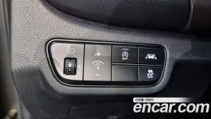 Kia Seltos Дизель 1.6 2WD 2020 года из Южной Кореи