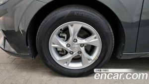 Hyundai AVANTE 1.6 2021 года из Южной Кореи