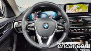 BMW 5-Series 520i Luxury 2020 года из Южной Кореи