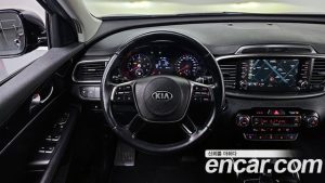 Kia Sorento Дизель 2.0 2WD 2020 года из Южной Кореи