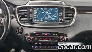 Kia Sorento Дизель 2.0 2WD 2020 года из Южной Кореи