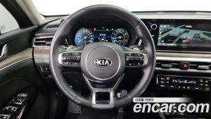Kia K5 2.0 2021 года из Южной Кореи