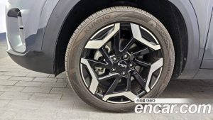 Kia Seltos Бензин 1.6 Turbo 2WD 2023 года из Южной Кореи