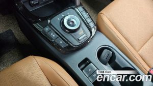 Kia Seltos Бензин 1.6 Turbo 2WD 2023 года из Южной Кореи