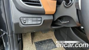 Kia Seltos Бензин 1.6 Turbo 2WD 2023 года из Южной Кореи