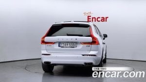 Volvo XC60 B6 Inscription 2021 года из Южной Кореи