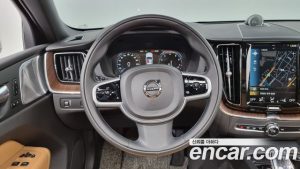 Volvo XC60 B6 Inscription 2021 года из Южной Кореи