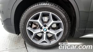 BMW X1 xDrive 20d xLine 2019 года из Южной Кореи