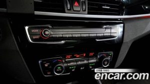 BMW X1 xDrive 20d xLine 2019 года из Южной Кореи