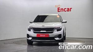 Kia Seltos Дизель 1.6 2WD 2020 года из Южной Кореи