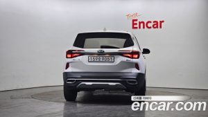Kia Seltos Дизель 1.6 2WD 2020 года из Южной Кореи