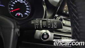 Kia Seltos Дизель 1.6 2WD 2020 года из Южной Кореи