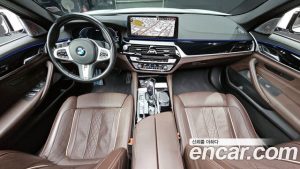 BMW 5-Series 530e M Sport 2021 года из Южной Кореи