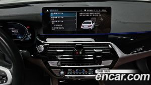 BMW 5-Series 530e M Sport 2021 года из Южной Кореи