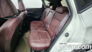 Kia Seltos Бензин 1.6 Turbo 4WD 2020 года из Южной Кореи
