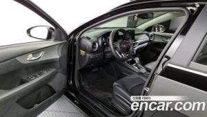 Kia K3 Standard 2021 года из Южной Кореи