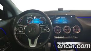 Mercedes-Benz EQA EQA250 2023 года из Южной Кореи