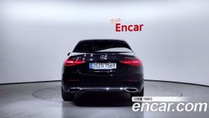Mercedes-Benz C-Class C300 4MATIC Avantgarde 2023 года из Южной Кореи