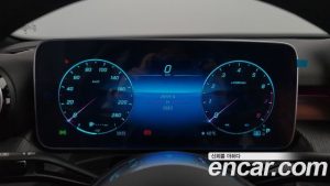 Mercedes-Benz C-Class C300 4MATIC Avantgarde 2023 года из Южной Кореи