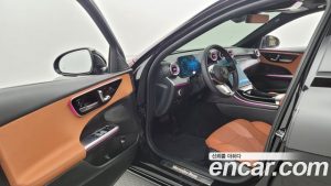 Mercedes-Benz C-Class C300 4MATIC Avantgarde 2023 года из Южной Кореи