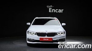 BMW 5-Series 520i Luxury 2020 года из Южной Кореи