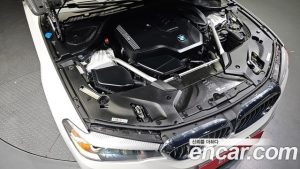 BMW 5-Series 520i Luxury 2020 года из Южной Кореи