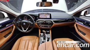 BMW 5-Series 520i Luxury 2020 года из Южной Кореи