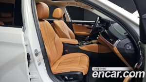 BMW 5-Series 520i Luxury 2020 года из Южной Кореи