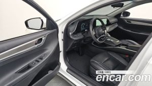 Hyundai Grandeur 2.5 2022 года из Южной Кореи