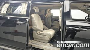 Kia Carnival Бензин 9-Seater HI-Limousine 2023 года из Южной Кореи