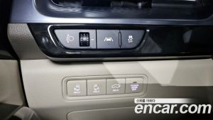 Kia Carnival Бензин 9-Seater HI-Limousine 2023 года из Южной Кореи