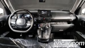 Hyundai Casper D ESSENTIAL Light 2024 года из Южной Кореи