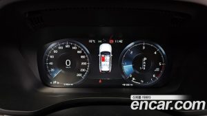 Volvo XC60 D5 Inscription 2019 года из Южной Кореи