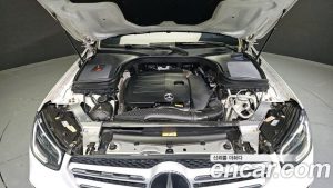 Mercedes-Benz GLC-Class GLC300 4MATIC 2020 года из Южной Кореи