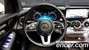 Mercedes-Benz GLC-Class GLC300 4MATIC 2020 года из Южной Кореи