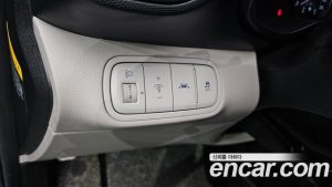 Hyundai Venue 1.6 Flux 2020 года из Южной Кореи
