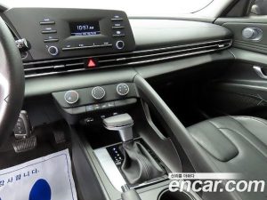 Hyundai AVANTE 1.6 2021 года из Южной Кореи