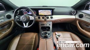 Mercedes-Benz E-Class E250 Avantgarde 2020 года из Южной Кореи
