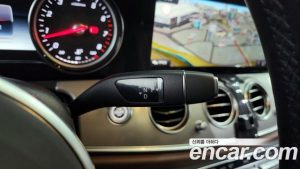 Mercedes-Benz E-Class E250 Avantgarde 2020 года из Южной Кореи