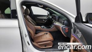Mercedes-Benz E-Class E250 Avantgarde 2020 года из Южной Кореи