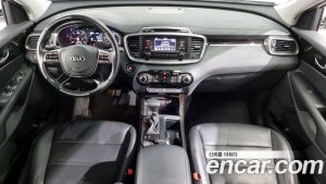 Kia Sorento Дизель 2.0 2WD 2020 года из Южной Кореи