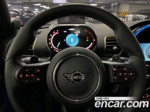 Mini Clubman JCW Untold Edition 2024 года из Южной Кореи