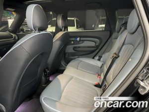 Mini Clubman JCW Untold Edition 2024 года из Южной Кореи