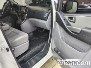 Hyundai Starex Facelift 3Door 2019 года из Южной Кореи