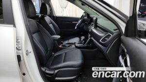 Kia Seltos Дизель 1.6 2WD 2022 года из Южной Кореи