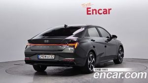 Hyundai AVANTE Inspiration 2021 года из Южной Кореи