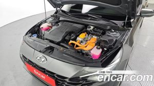 Hyundai AVANTE Inspiration 2021 года из Южной Кореи