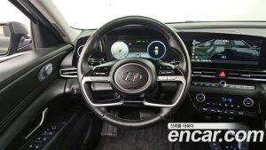 Hyundai AVANTE Inspiration 2021 года из Южной Кореи