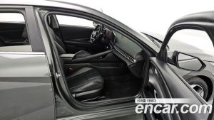 Hyundai AVANTE Inspiration 2021 года из Южной Кореи
