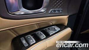 Kia Sorento Дизель 2.2 2WD 2024 года из Южной Кореи